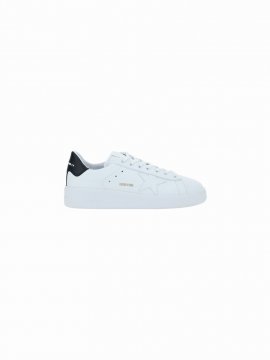 Pure Star Sneakers In White